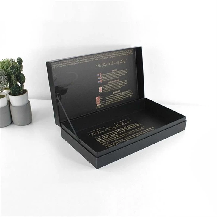 Hard Gift Box With Magnetic Closure Lid